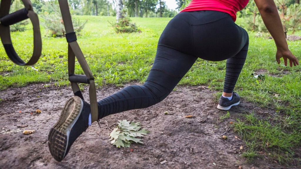 domácí workout hřiště, domácí venkovní posilovna